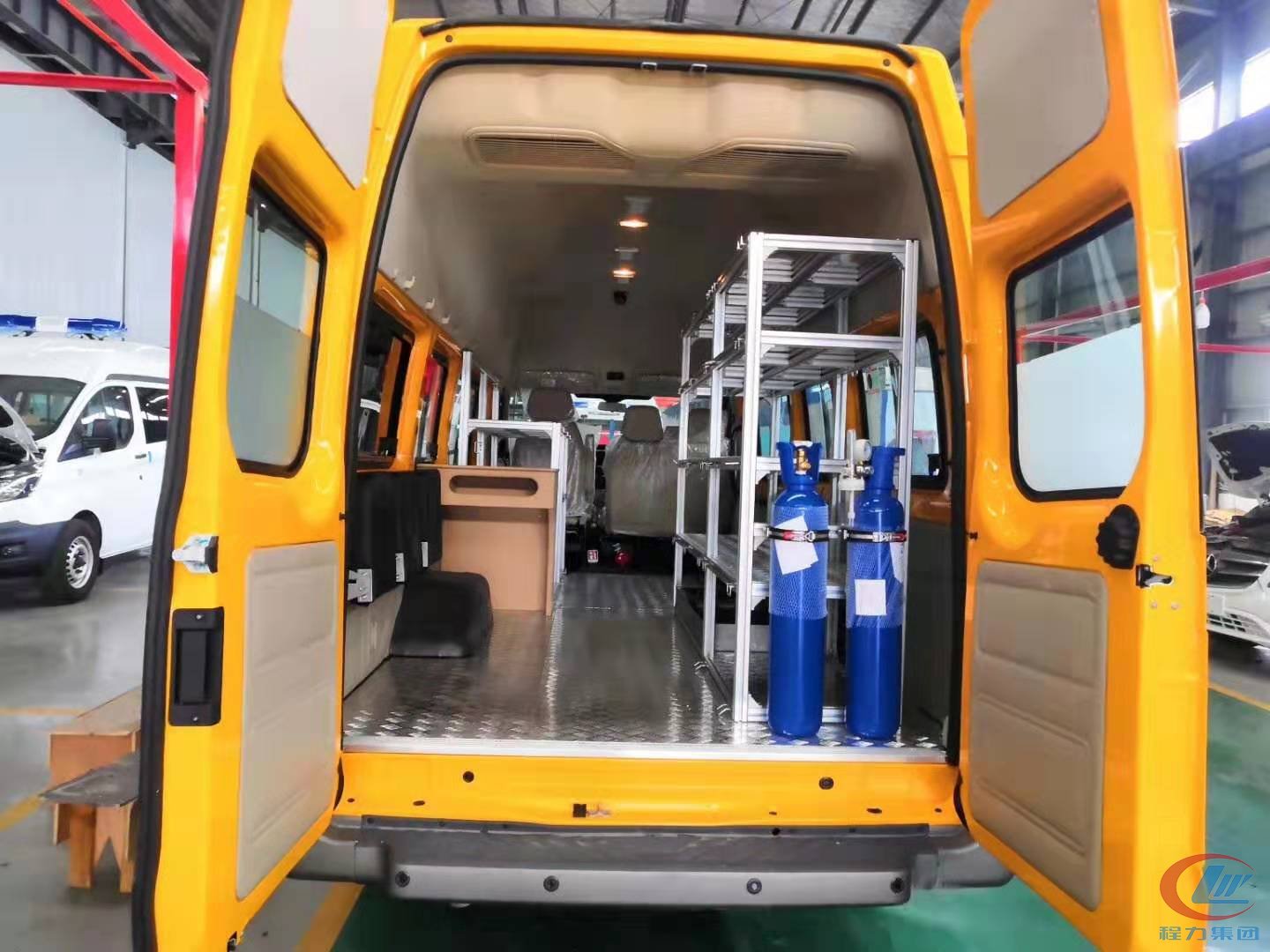 福特新时代客运版救护车，福特应急救援车